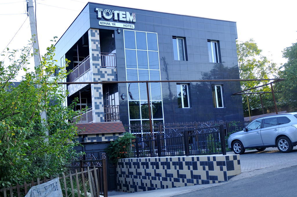 Totem Hotel Chimkent Extérieur photo