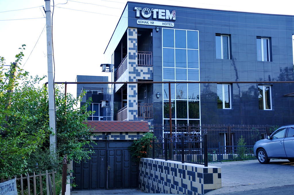 Totem Hotel Chimkent Extérieur photo